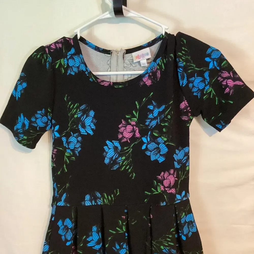 LuLaRoe 1132 pleated